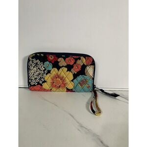 Vera Bradley Wristlet Wallet Retired Poppy Floral Zip‎ Around Closure Dark Navy